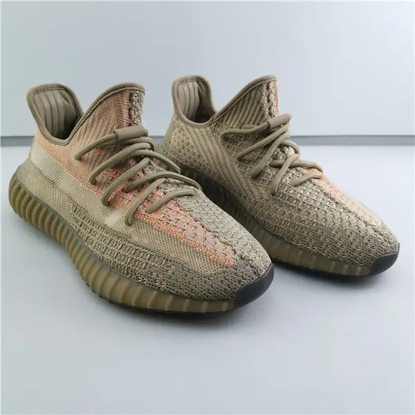 ADIDAS YEEZY BOOST 350 V2 
