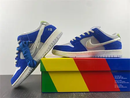 Nike SB Dunk Low Pro Fly Streetwear 