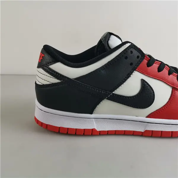 Nike Dunk Low EMB NBA Diamond Anniversary Chicago 