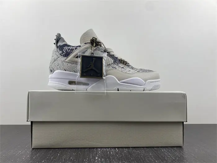 Air Jordan 4 Premium 