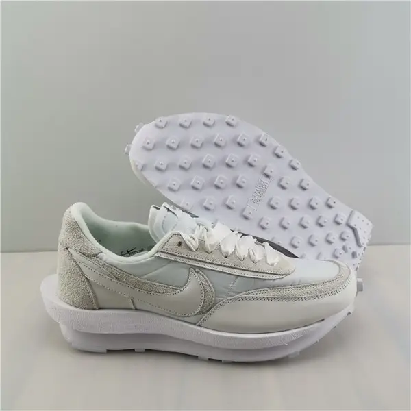 NIKE SACAI NIKE LDWAFFLE WHITE NYLON WHITE 