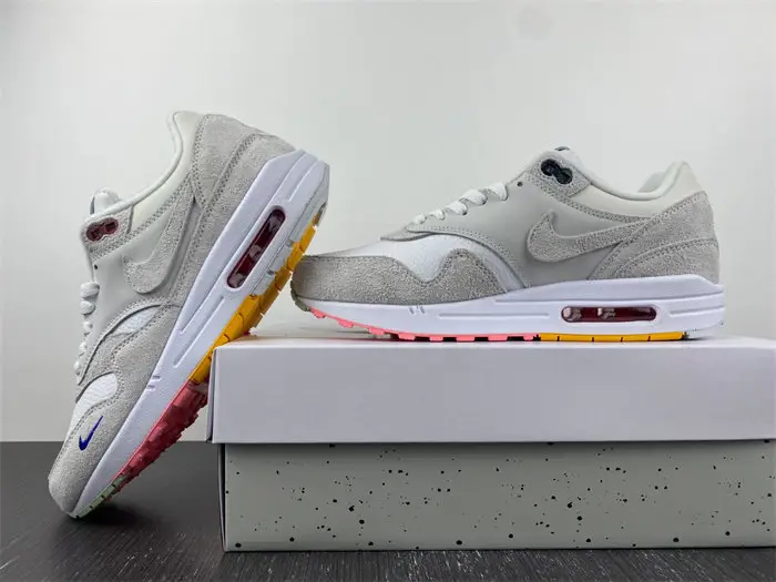 （NIKE）AIR MAX 1 PRM 