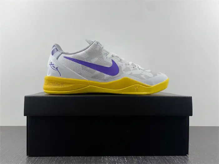 Nike Kobe 8 Easter 