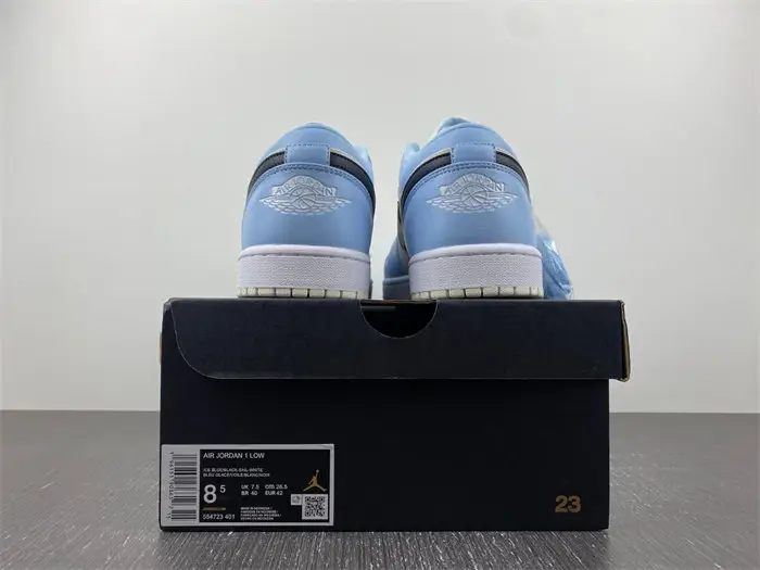 Air Jordan 1 Low 