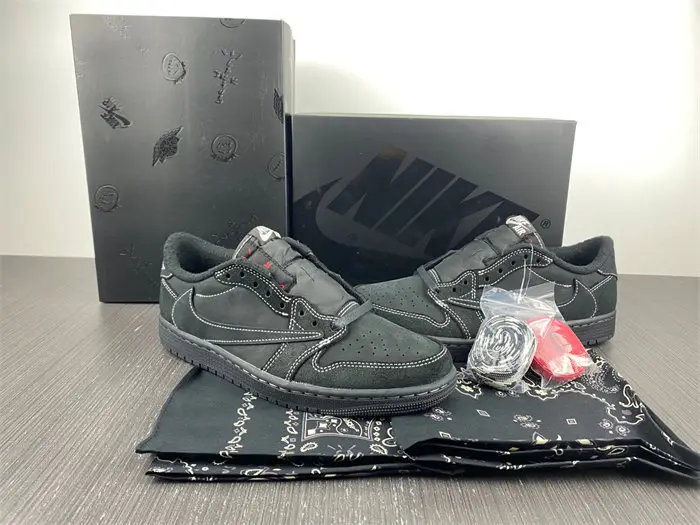 Jordan 1 Retro Low OG SP Travis Scott Black Phantom  EEE96