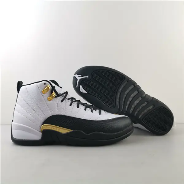 Air Jordan 12 