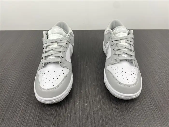 NIKE DUNK LOW RETRO 