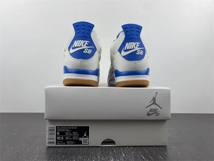 SB x Jordan 4 