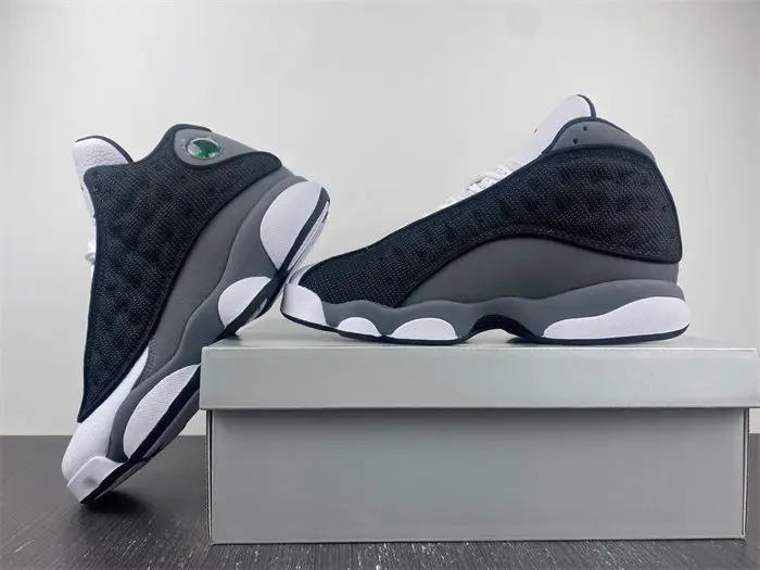 Jordan 13 Retro Black Flint 