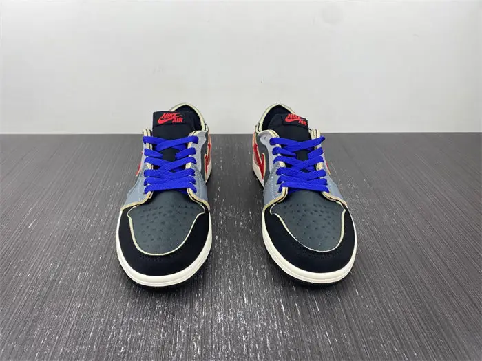 NIKE Air Jordan 1 Low 