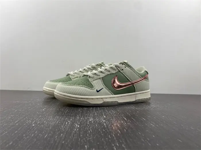 Nike Dunk Low Retro PRM Kyler Murray Be 1 of One 