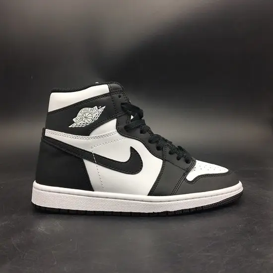 AIR JORDAN 1 RETRO HIGH OG 'BLACK WHITE' 