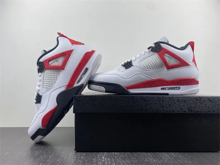 Air Jordan 4 