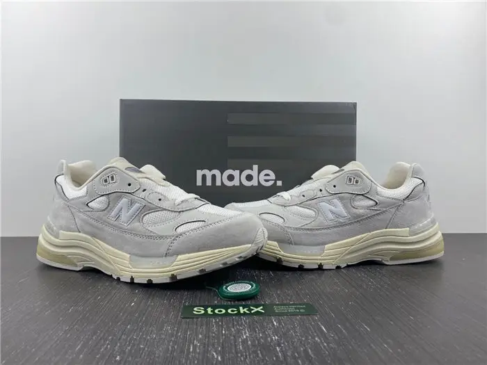 New Balance 992 White Silver 