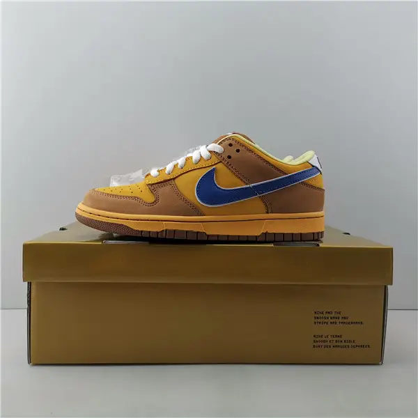 NIKE SB DUNK LOW PRO 'CORDUROY' 