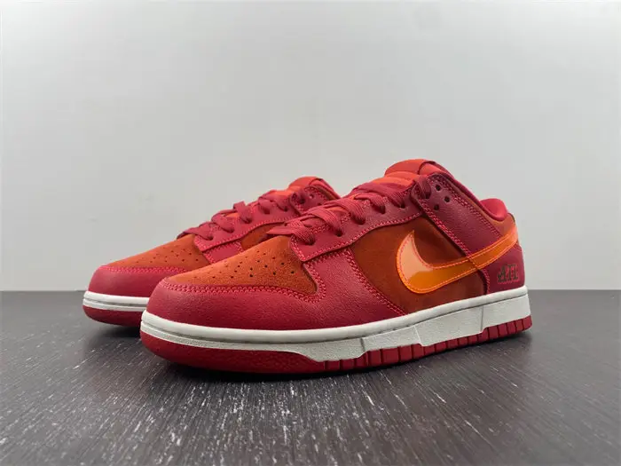 Nike Dunk Low ATL 