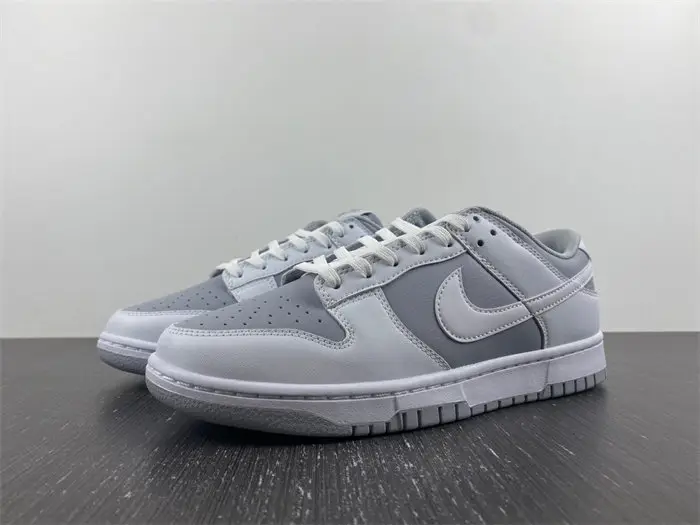 Nike Dunk Low Retro White Grey 