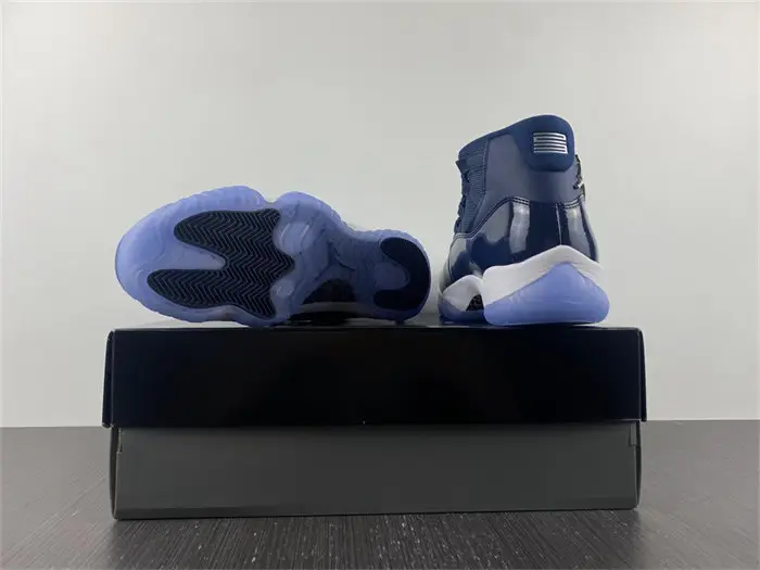 Air Jordan 11 