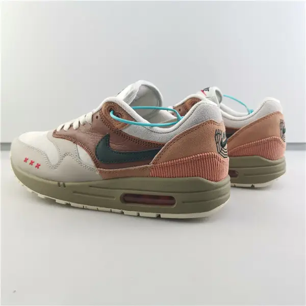 Nike Air Max 1 City Pack 