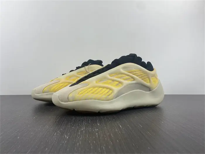 adidas Yeezy 700 V3 Mono Safflower 
