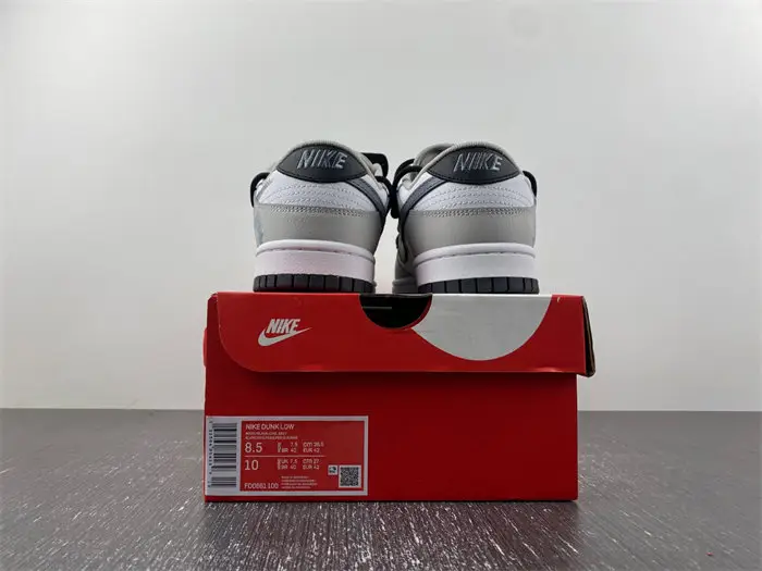 Nike Dunk Low Stencil Swoosh 