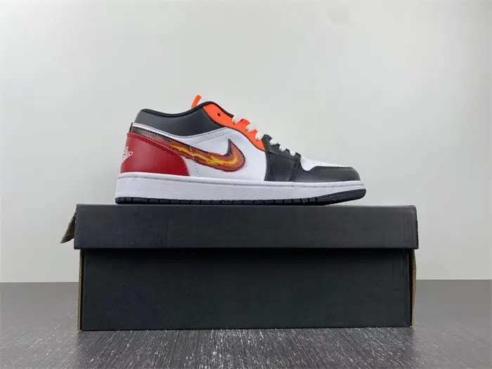 Air Jordan 1 Low GS 