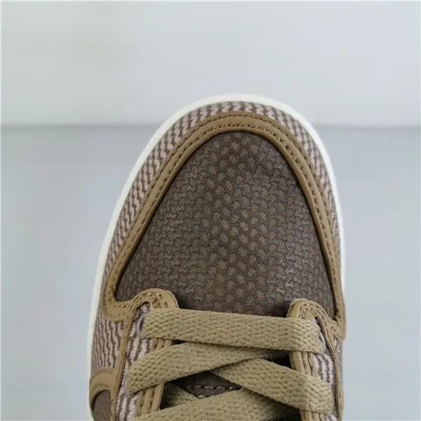 Nike Dunk Low SP UNDEFEATED Canteen Dunk vs. AF1 Pack 