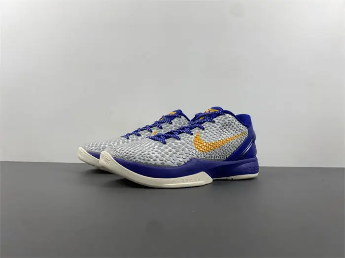 NIKE ZOOM KOBE 6 