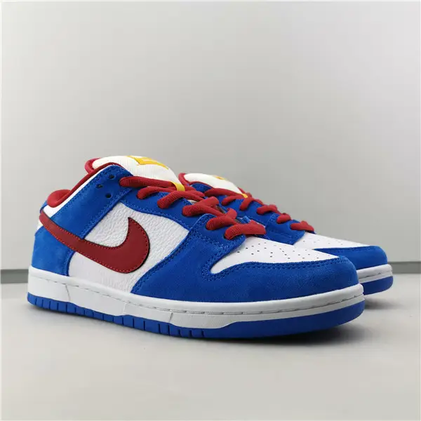 NIKE SB DUNK 