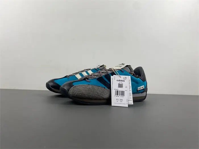 ADIDASX SONG FOR THE MUTE COUNTRY OG 