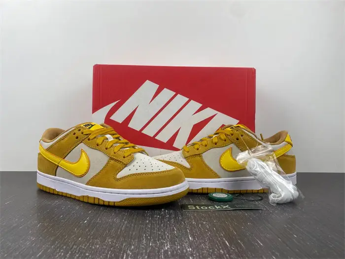 Nike Dunk Low WMNS 