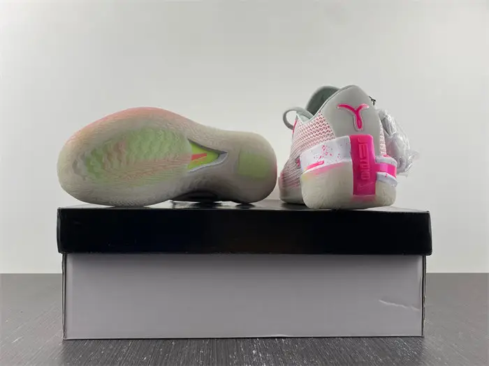 Nike Air Zoom G.T. Cut Think Pink 