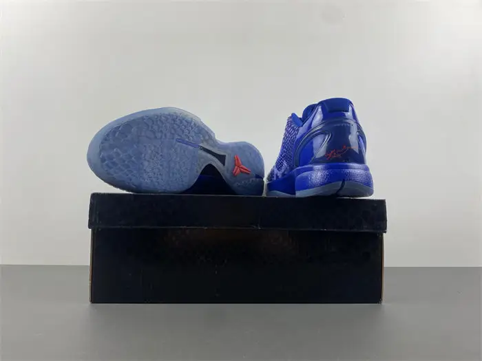 NIKE ZOOM KOBE 6 
