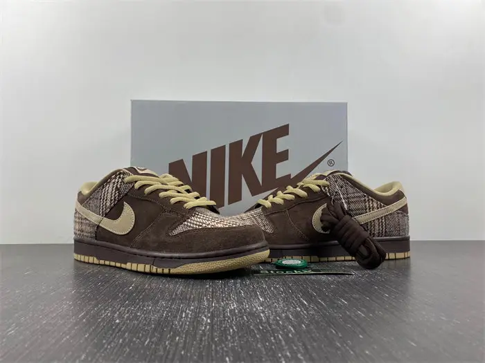 Nike SB Dunk Low Tweed 