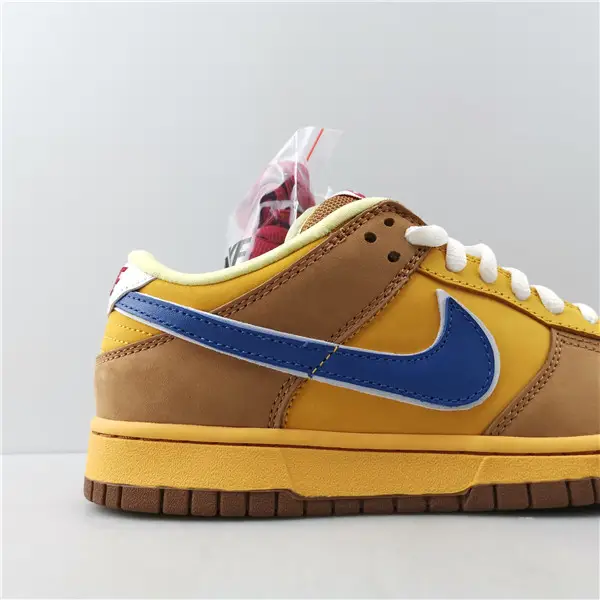 NIKE SB DUNK LOW PRO 'CORDUROY' 