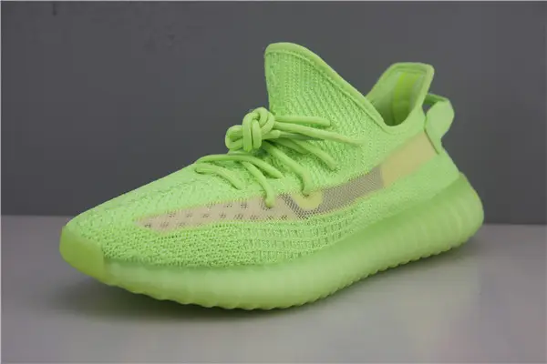 ADIDAS YEEZY BOOST 350 V2 GLOW IN THE DARK 