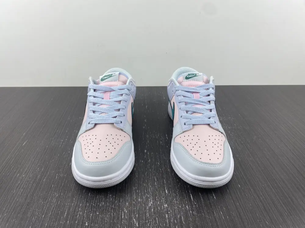 Nike Dunk Low GS 