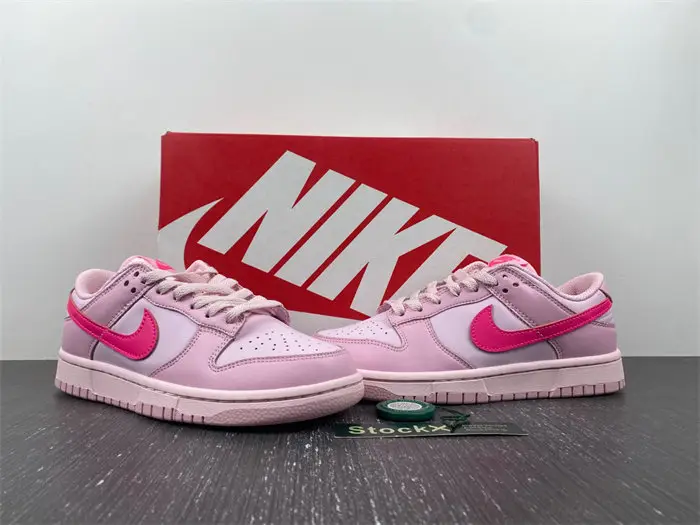 Nike Dunk Low GS Triple Pin  CFFF239