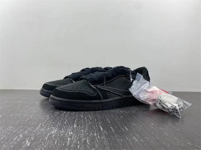 Travis Scott x Air Jordan 1 Low OG SP 'Black Phantom' 