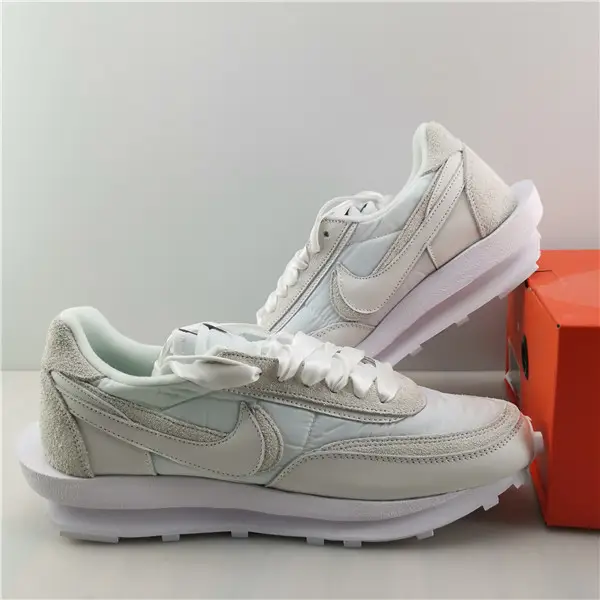 NIKE SACAI NIKE LDWAFFLE WHITE NYLON WHITE  DBEDD898