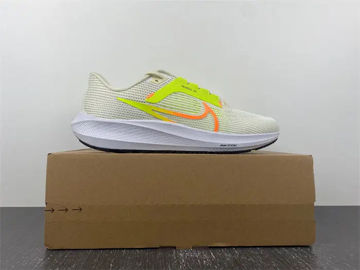 Nike Air Zoom Pegasus 40 Coconut Milk Lime 