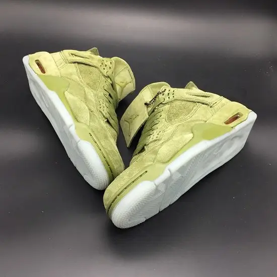 Air Jordan 4 KAWS 'Cool Green' Glow In 