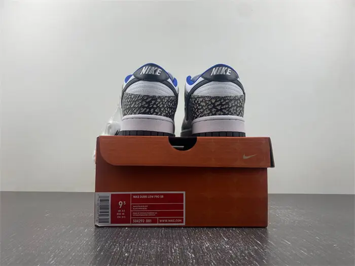Nike SB Dunk Low Supreme White Cement 