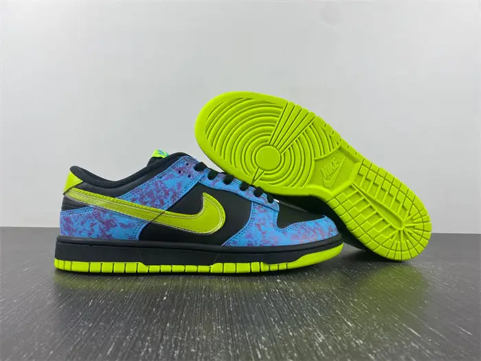 Nike Dunk Low SE Acid Wash Baltic Blue Volt 