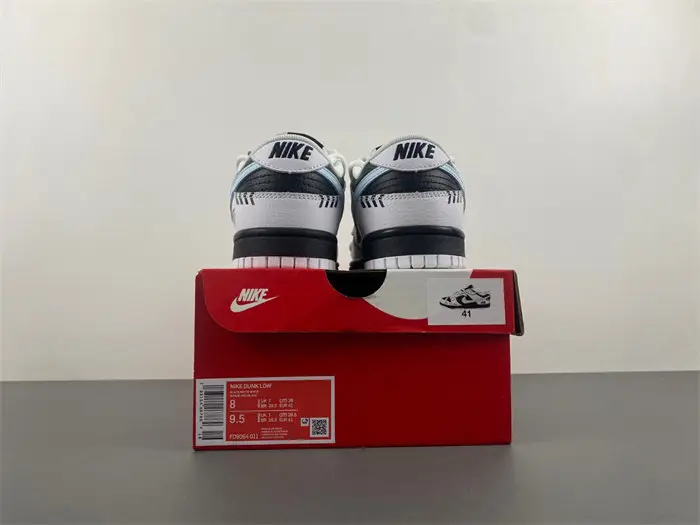 Nike Dunk Low 