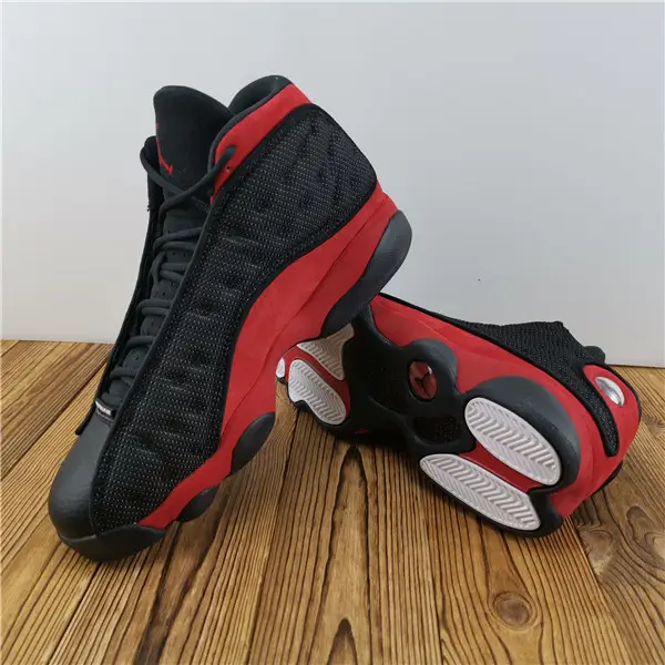 Jordan 13 Retro Bred (2017) 