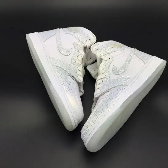 UA Air Jordan 1 Retro High GS 'Frost 