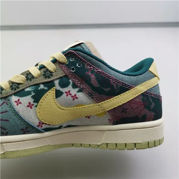 Nike Dunk Low  ''Lemon Wash'' 