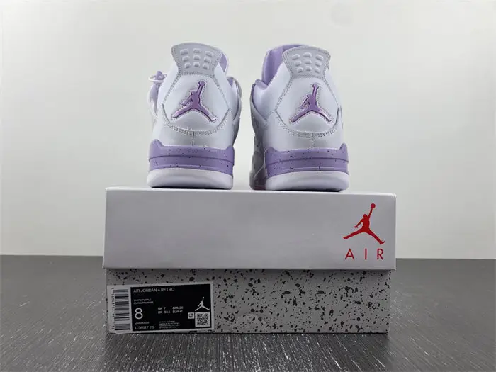 Air Jordan 4 