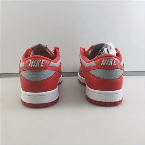Nike Dunk Low SB Red Grey 